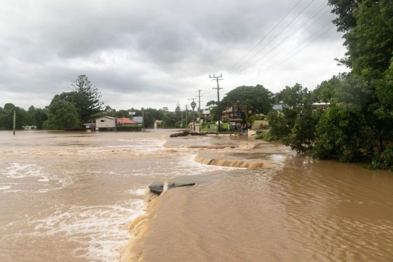 RECORD BREAKING TWEED FLOOD - Tweed Valley Weekly